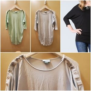 2 maternity dolman sleeve top with the snap button opening at the shoulders MD